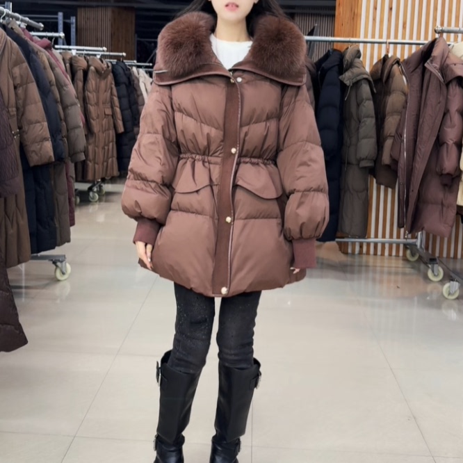 1130芬达  74号 bu退换价格 599 衣长