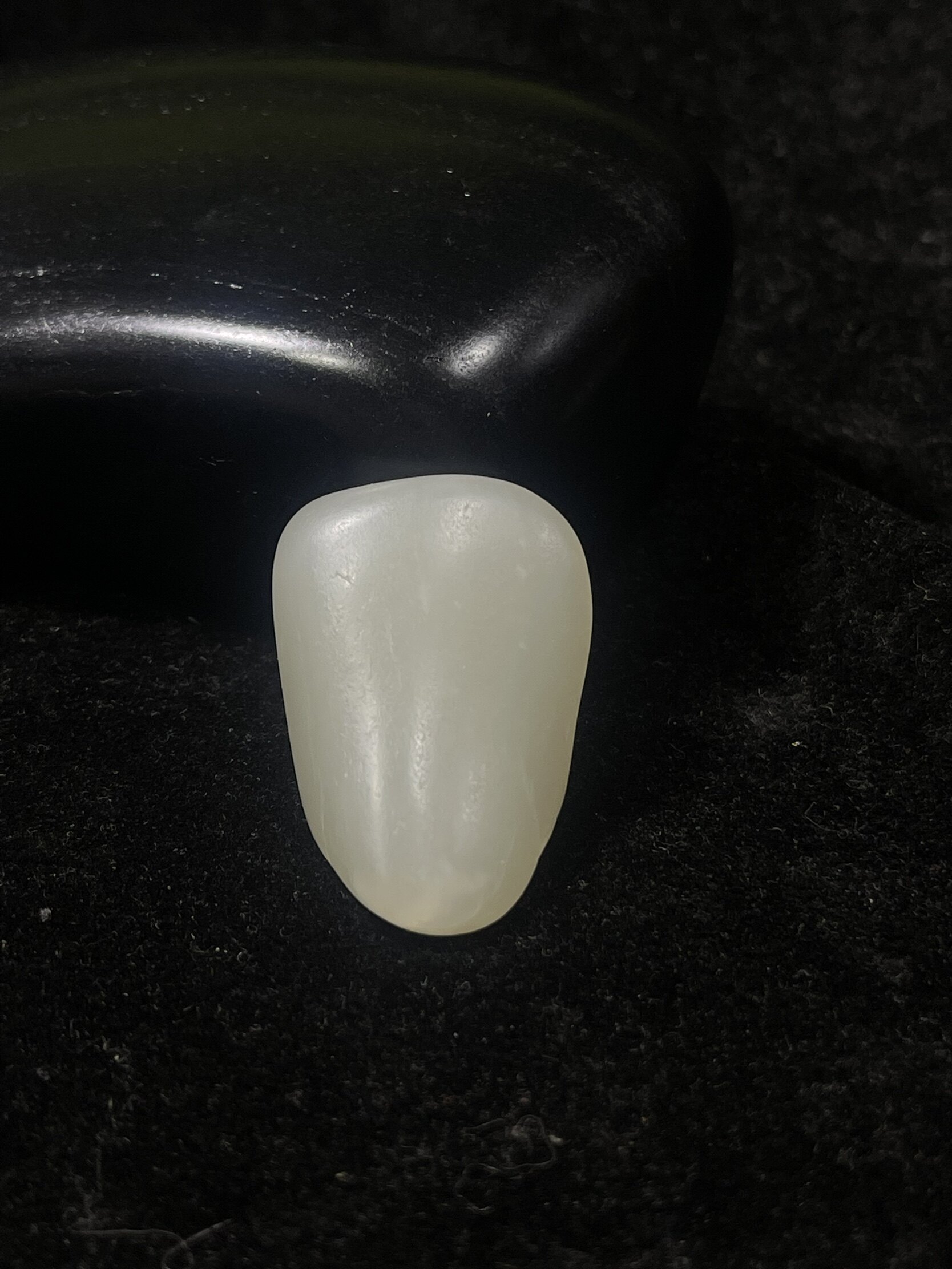 21g新疆和田玉羊脂白玉籽料原石料型优美毛孔清晰适打眼佩戴送礼