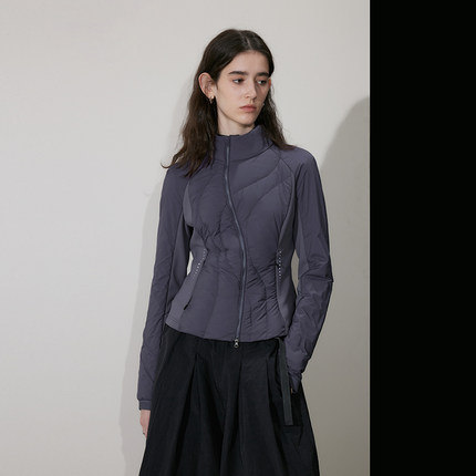 日本轻量尼龙 半圆[运动2024冬季收腰短款轻薄款修身泡芙羽绒服女