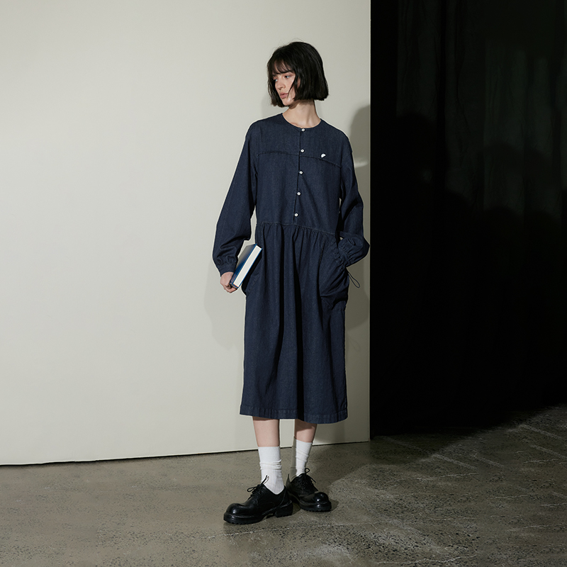日本窄幅牛仔 半圆女装[复古]2024秋抽绳长袖牛仔连衣裙女小众
