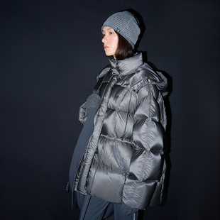 2025秋冬宽松休闲立领连帽羽绒服女 运动 4级防泼水面料 半圆女装