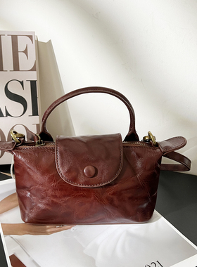 10.23 XJ-6763进口手捏纹牛皮手提斜挎女士小包包