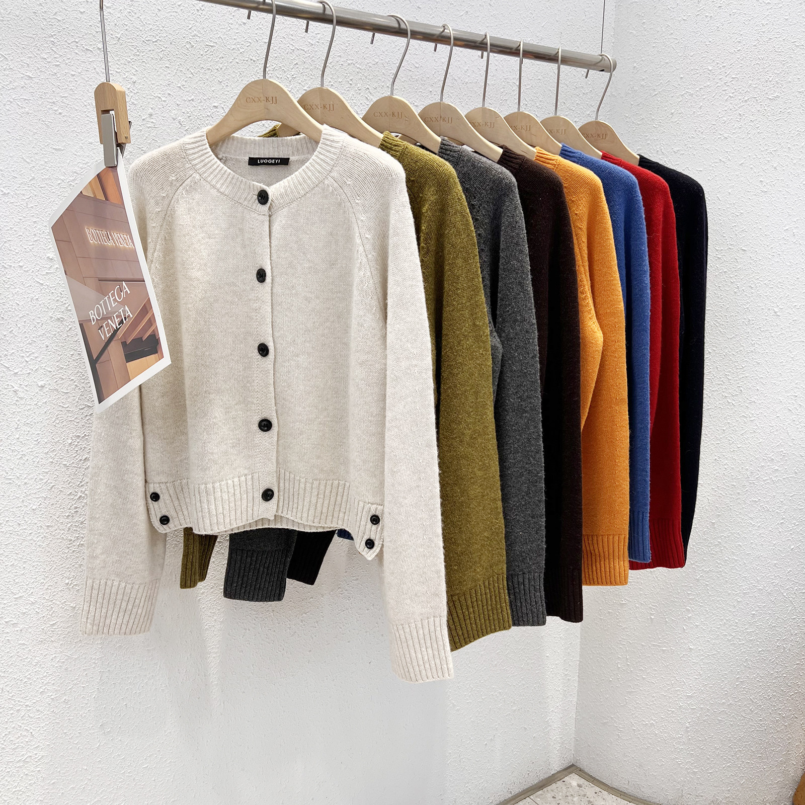 2.26 福利 CHUQ-928950韩版简约100绵羊毛圆领纯