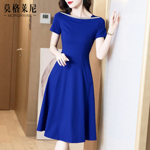 高级感一字肩短袖蓝色连衣裙2026新款女夏季复古气质显瘦时尚裙子