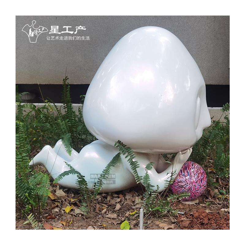 潮玩网红卡通动漫公仔玻璃钢树脂月光兔kaws暴力熊树脂IP美陈雕塑