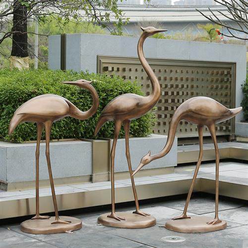 户外仙鹤摆件丹顶鹤模型园林景观小品别墅假山仿真鹤雕塑庭院装饰