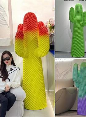 网红仙人掌大摆件玻璃钢雕塑衣帽架客厅服装店铺商场美陈轻奢装饰
