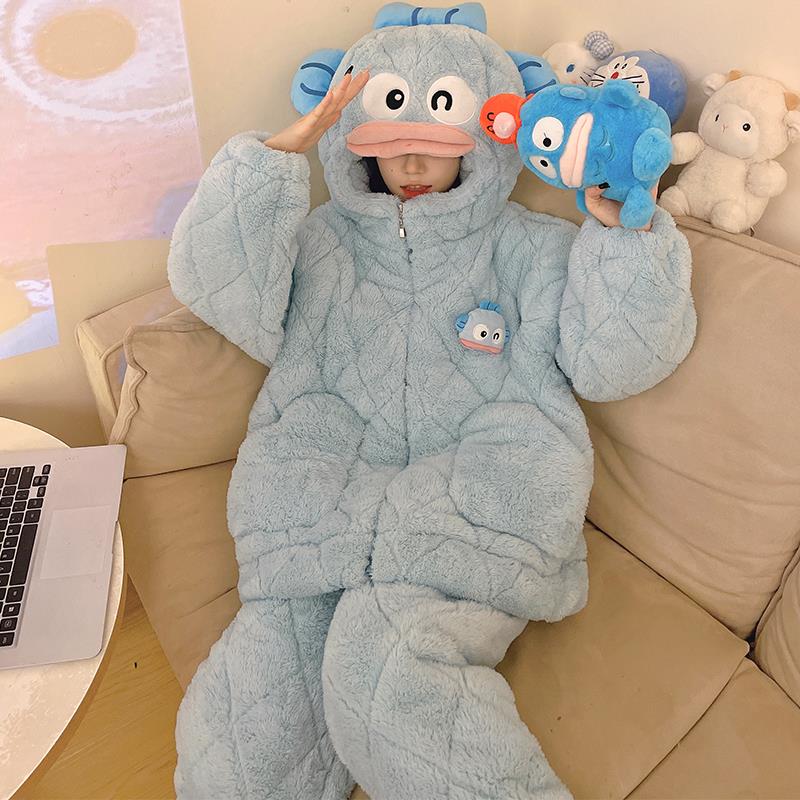 丑鱼睡衣女款秋冬季天珊瑚绒加厚加绒三层夹棉可爱居家服套装睡袍