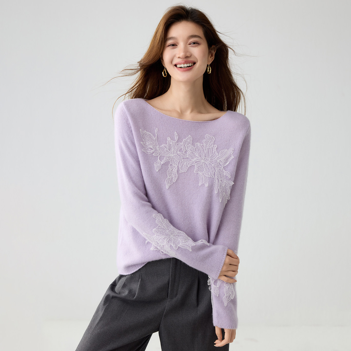 秋冬山羊绒蕾丝一字领女针织衫
