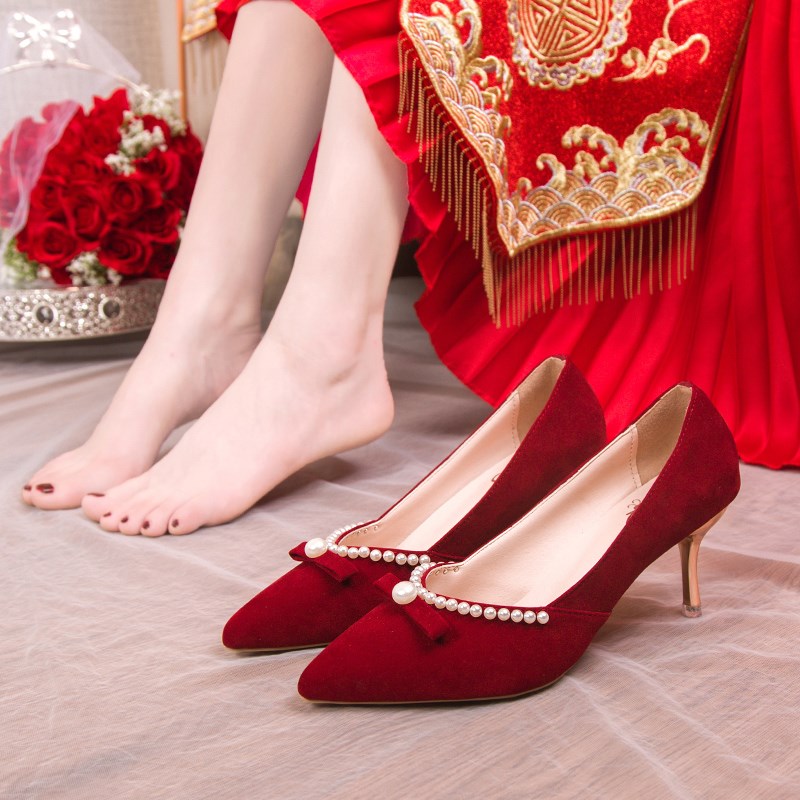 速发结婚鞋秀禾服婚纱两穿2024新款中式酒红色新娘高跟鞋不累脚绑
