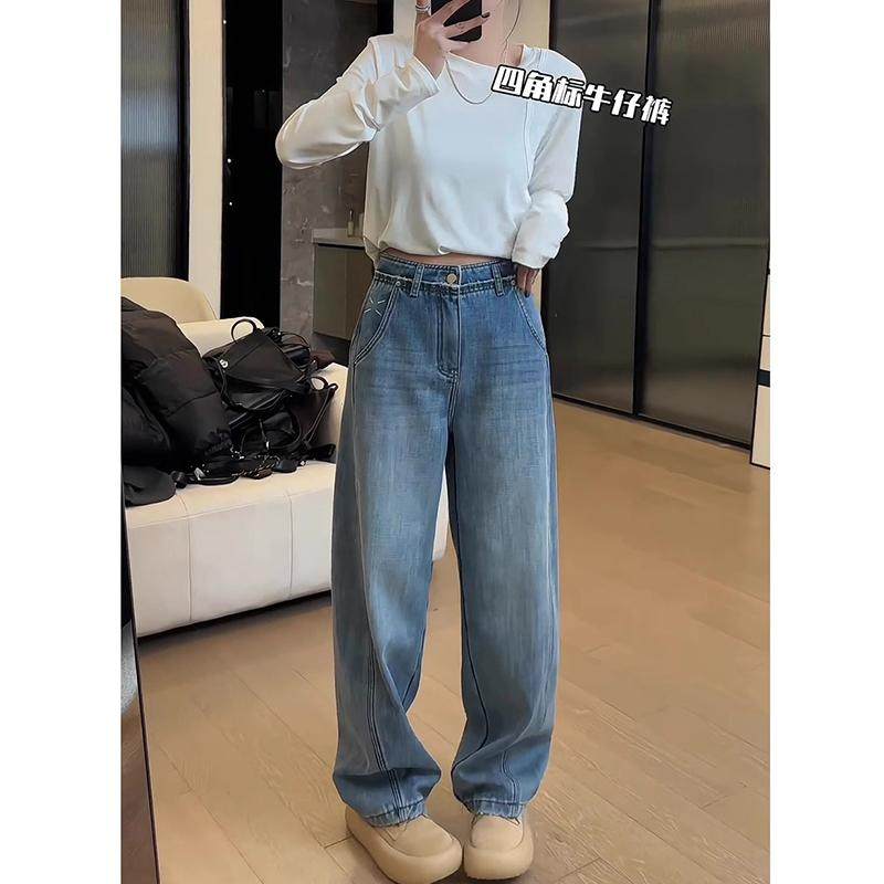 浅蓝色做旧直筒牛仔裤女