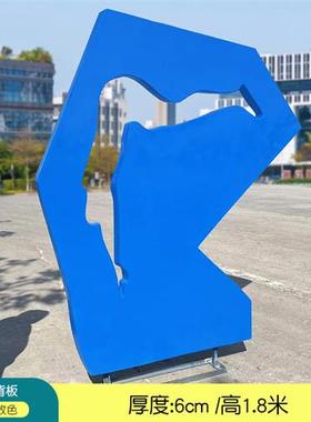 运动小品人物剪影雕塑小区露营公园学校自行车网球运动员摆件定制