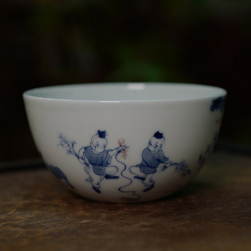有茶有器景德镇谷雨山房尹曰手绘青花釉里红五毒童子防疫闳识杯