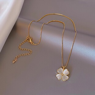 奥特莱斯专柜清仓撤柜捡漏高级感猫眼石四叶草项链outlets女配饰