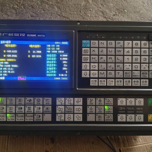 广数980TDb系统  物品 如图 实物