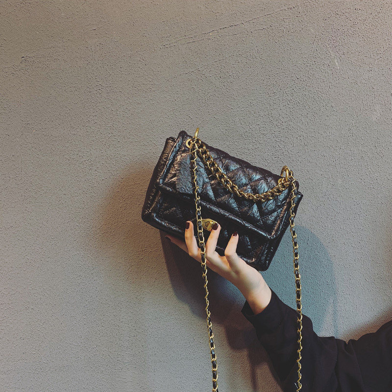 小ck包包女包2020新款潮高级感百搭网红流行斜挎洋气黑色链条小包