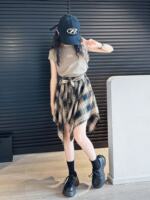 2026 New Girls' summer Clothing Set, children's Korean-style T-shirt, short-sleeved, stylish Korean-style skirt, cool and trendy children's T-shirt thumbnail 5