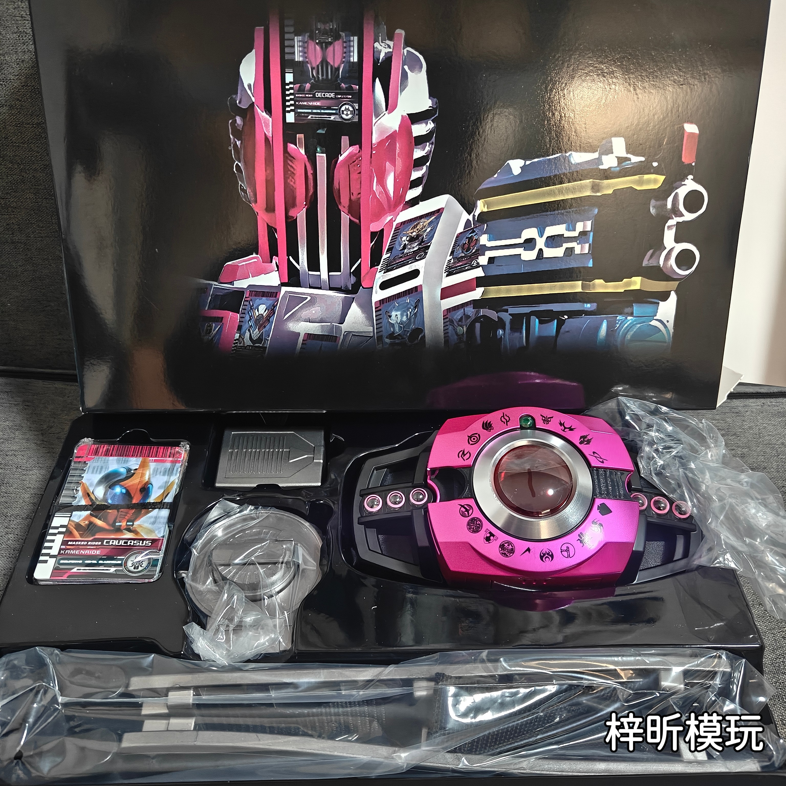 万泰万能版国产csm品红假面骑士帝骑驱动器腰带触屏神主牌