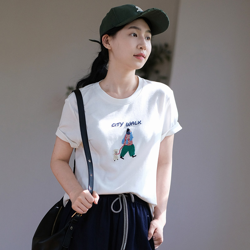 那禾新品棉感重工卡通刺绣圆领短袖T恤女NW52TY5674