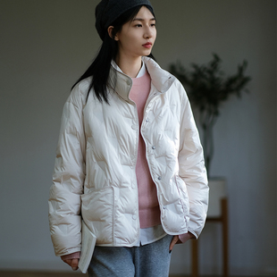 那禾新品立领白鸭绒羽绒服短款时尚轻薄外套女ND44RR0281