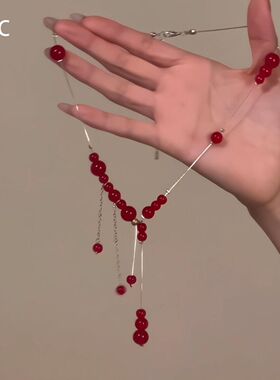 显白红色串珠流苏项链新年氛围感气质时尚高级感新中式锁骨链女