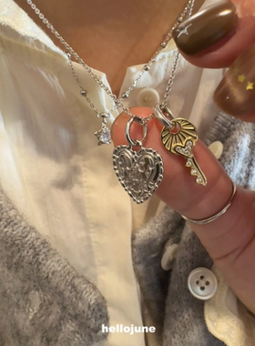 Vintage复古爱心钥匙吊坠项链高级感复古轻奢设计感锁骨链颈链女