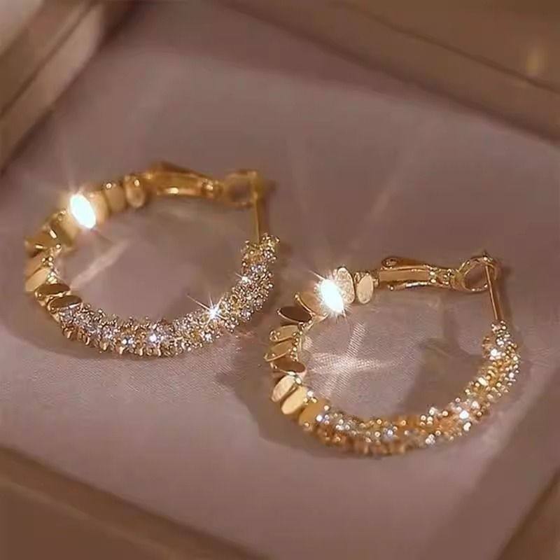 高级圈圈耳环轻奢小众设计感耳钉2024春夏新款爆款耳圈