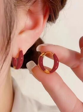2024红色新年耳圈绿色圈圈新款耳扣耳环气质高级爆款简约耳饰
