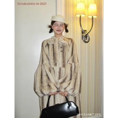 KIM Classic「 Peanut Butter」复活款环保獭兔毛宫廷大衣皮草