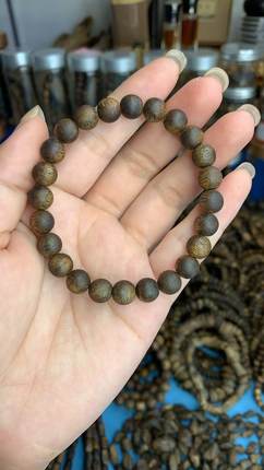 种植棋楠沉香08单圈7克沉水浮