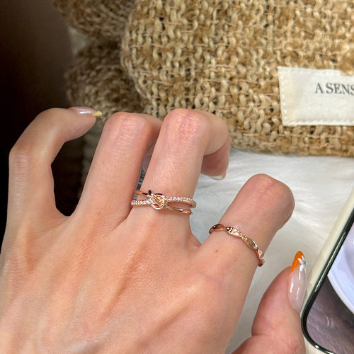 S925银戒玫瑰金小鱼素圈戒指女打结双层交叉时尚个性纯银食指戒