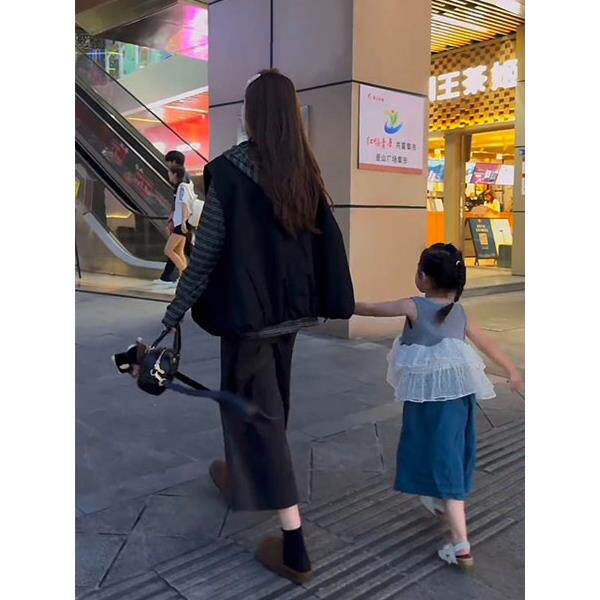 JOYIASS高级感小洋装套装女2025秋季新款叠穿马甲条纹连帽衫休闲