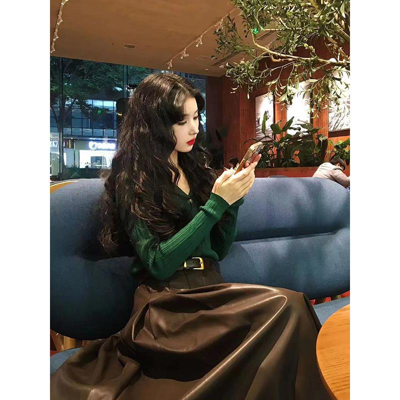 JOYIASS秋季搭配一整套小香风覆古套装女绿色针织毛衣爆款皮裙子