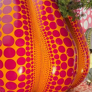 波点南瓜大摆件草间弥生大型玻璃钢雕塑商场民宿网红店铺落地装饰