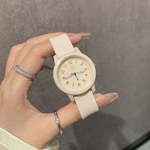 手表女款初高中学生考试专用静音指针只看时间简约时尚机械石英表