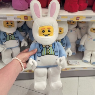 上海乐高乐园代购小人仔搭搭复活节兔子毛绒玩偶纪念品儿童礼物