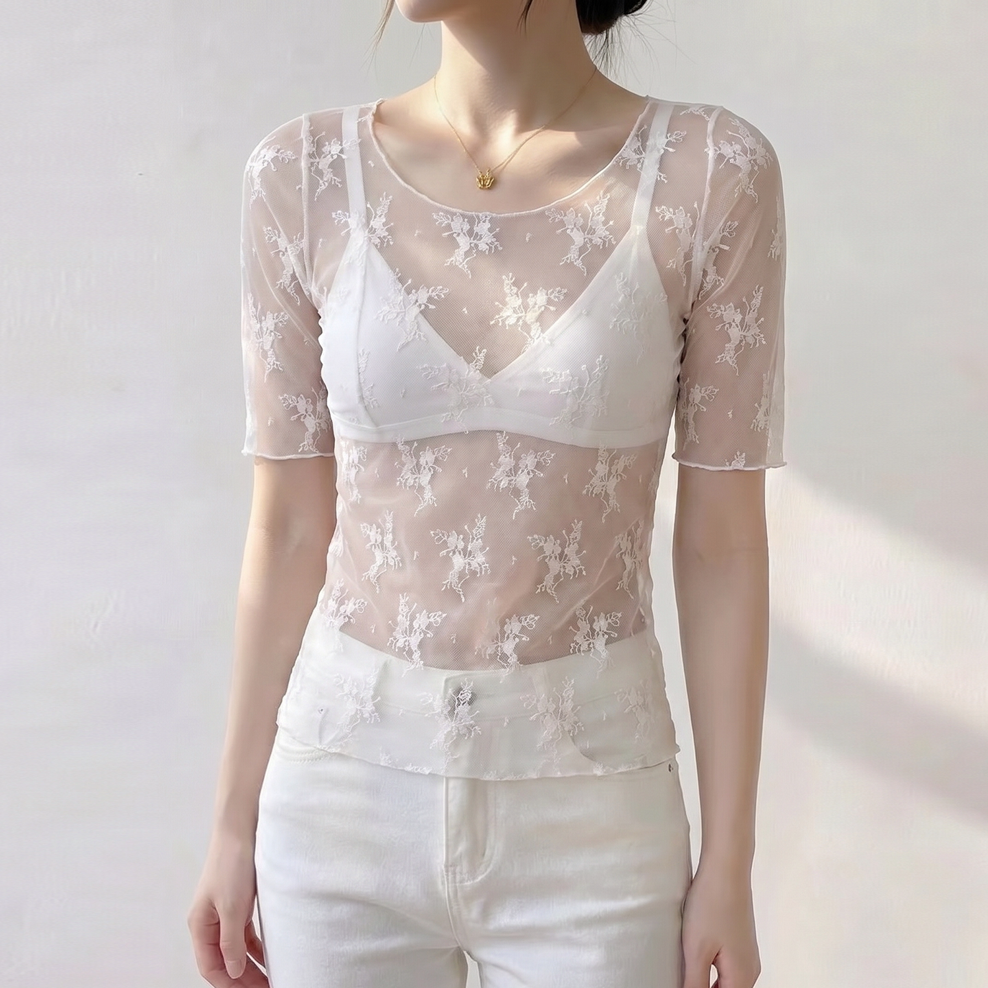 白色网纱蕾丝半袖女款2026新款图片
