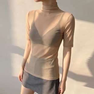 卡其色半袖女款2026新款修身高领早秋蕾丝衫透明薄款中袖网纱上衣