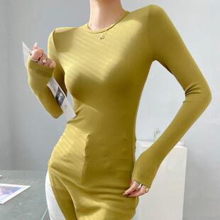 芥绿色圆领中长款打底衫女冬遮屁股配鲨鱼裤上衣不规则设计感t恤