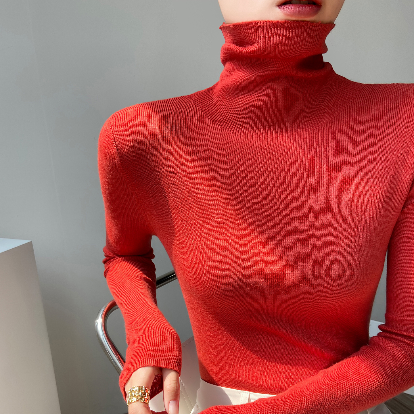 红色高质量针织打底衫女2025新款高领高级感毛衣高端修身长袖内搭