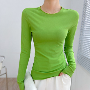 绿色独特漂亮内搭打底衫 圆领绝美上衣高级感 女秋冬可外穿洋气修身