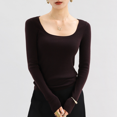 咖色方领羊毛针织打底衫修身上衣