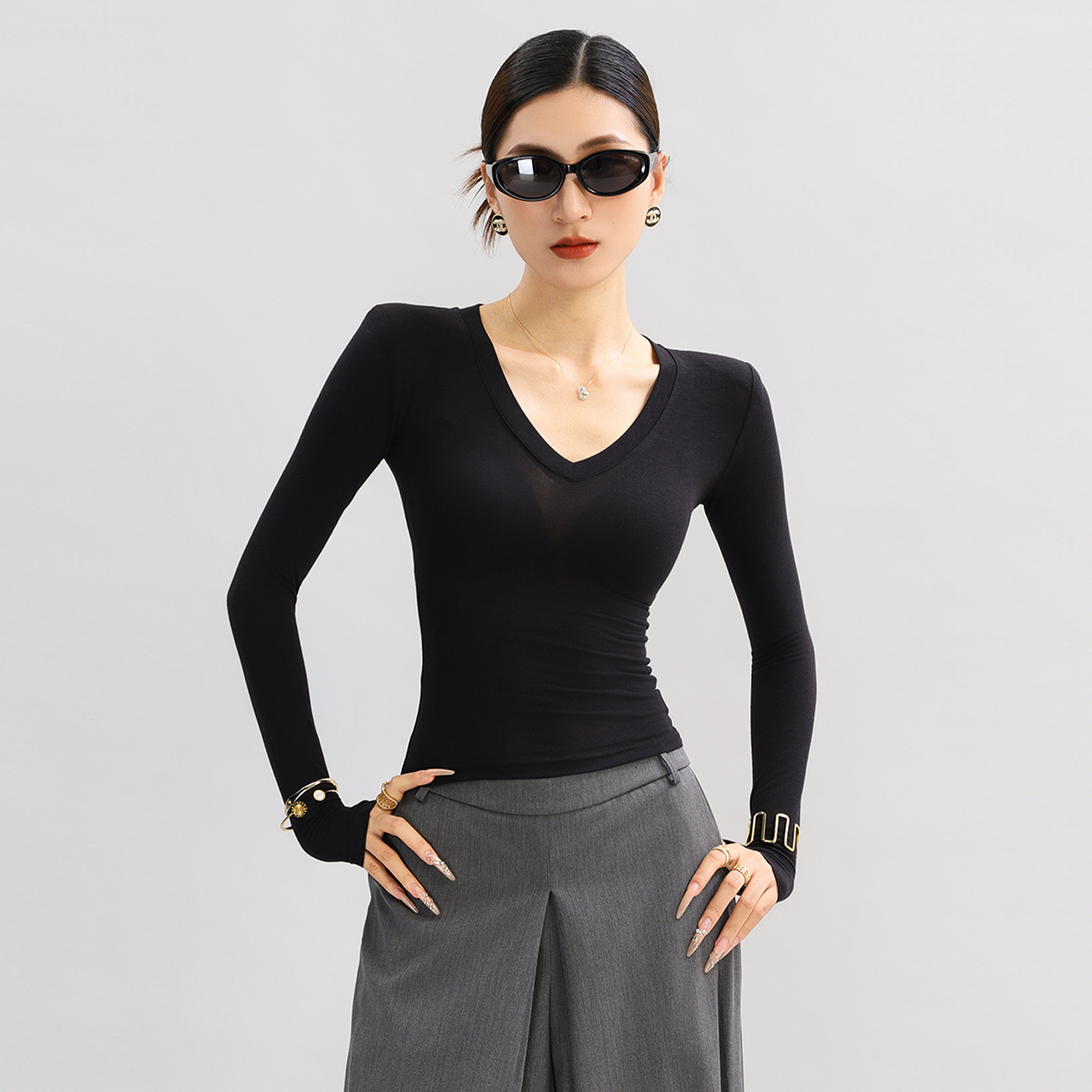 v领薄款网纱长袖内搭高级感