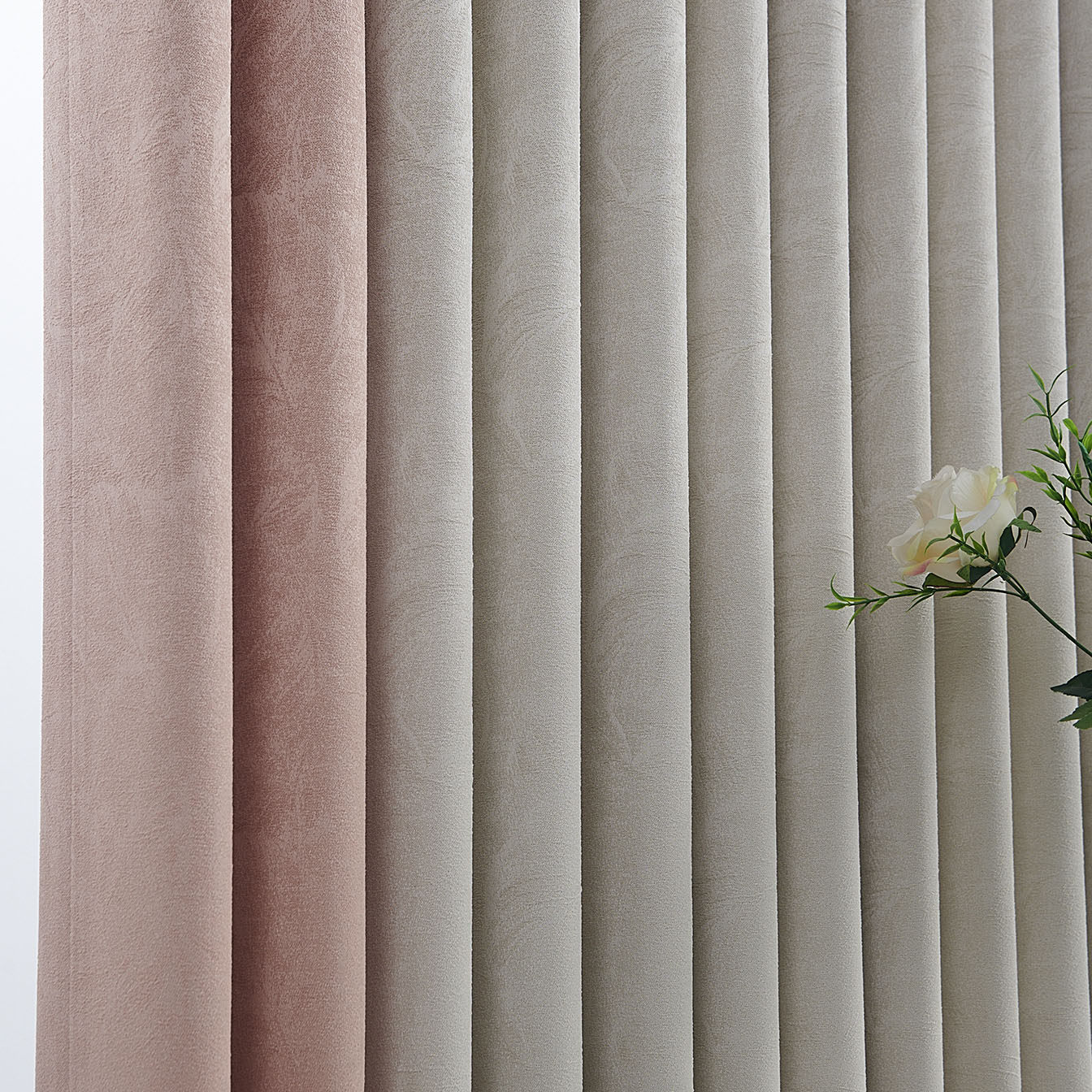 云中漫步|优雅生活原创高温定型全遮光窗帘时尚领域系列现代简约