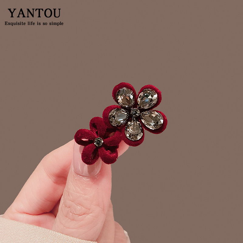 植绒五瓣花朵发夹甜美可爱秋冬新款水钻精致刘海夹碎发边夹发饰女