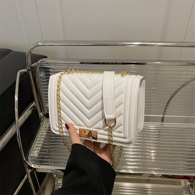 今年流行时尚韩版复古链条小包包女2025夏季时尚气质斜挎包小方包