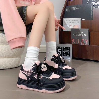 2025新款秋季韩版小众黑粉运动休闲板鞋女百搭学生轻便鞋运动板鞋