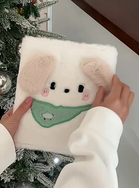 原创围兜小狗毛绒卡册A5活页四宫格相册爱豆专辑小卡追星收纳册本