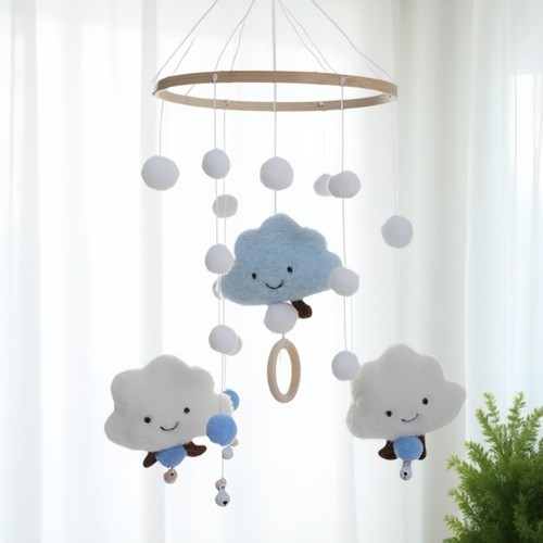 跨境云朵毛球风铃婴儿床装饰挂件