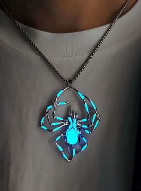 Luminous Spider Necklace Alloy Luminous Insect Pendant